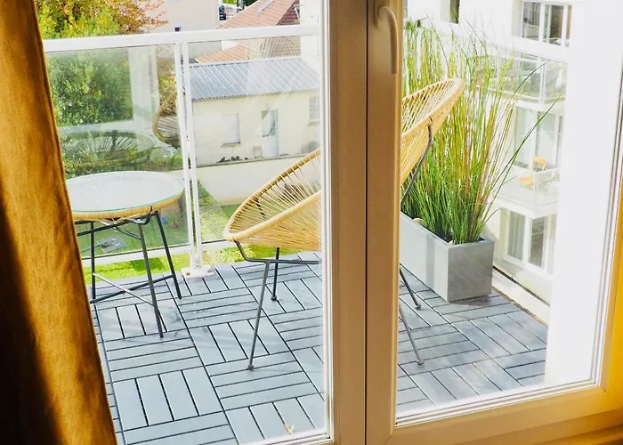 アパート Charming - Private Parking, Balcony